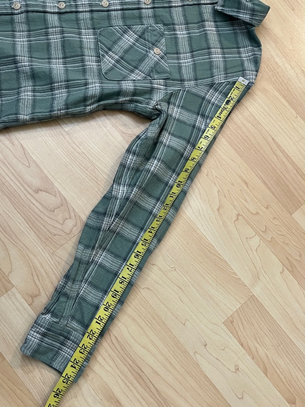 Rogue Territory Oxford Shirt Sage Herringbone Plaid Flannel Style Large - Picture 7 of 9